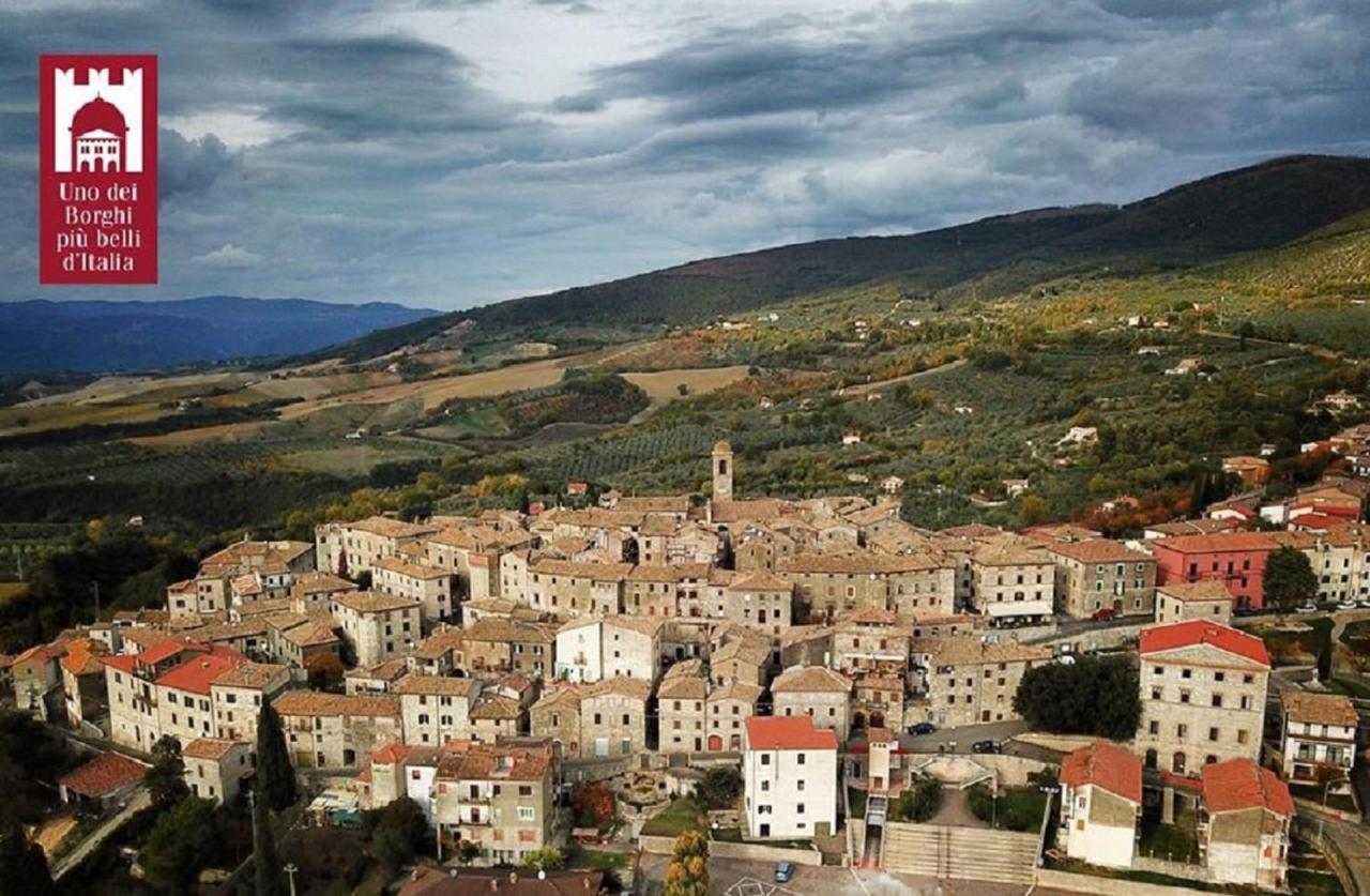 Casa Vacanze L'Orizzonte 몬테키오 외부 사진