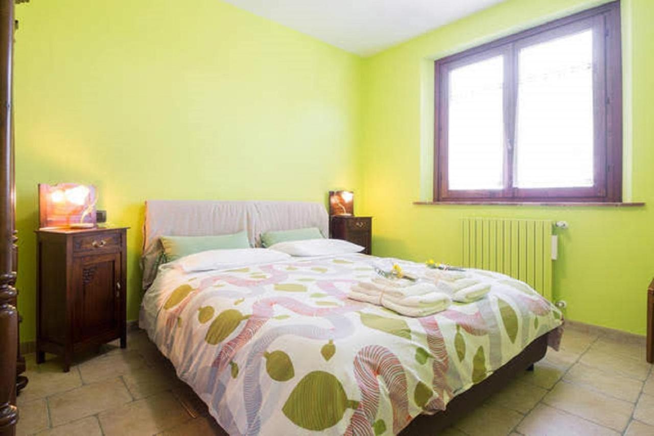 Casa Vacanze L'Orizzonte 몬테키오 외부 사진