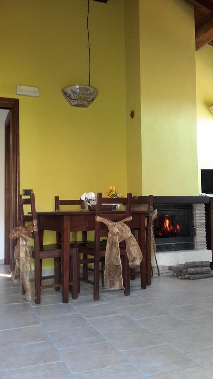 Casa Vacanze L'Orizzonte 몬테키오 객실 사진